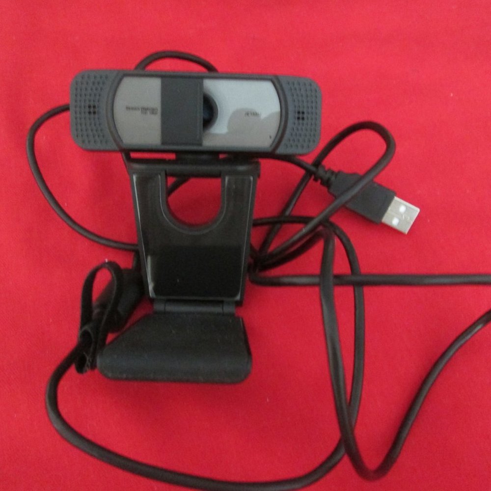 JETAKU 672J Webcam HD 1080p-Streaming Webcam with Privacy Cover for Desktop